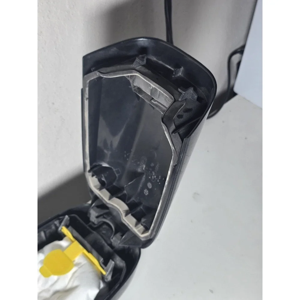 MIELE S163 STICK VACUUM BODY -For Parts Only